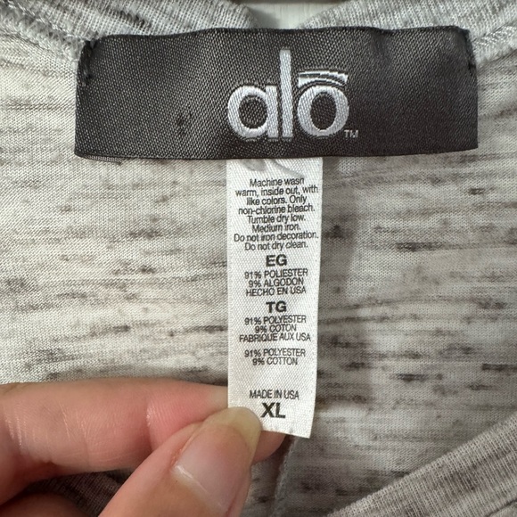 ALO Yoga Heather Gray Dolman V-Neck Top - Picture 2 of 3